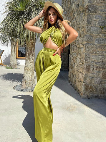 Elise Elegant 2-piece Halter Crop Top and Wide-leg Pants Matching Outfit